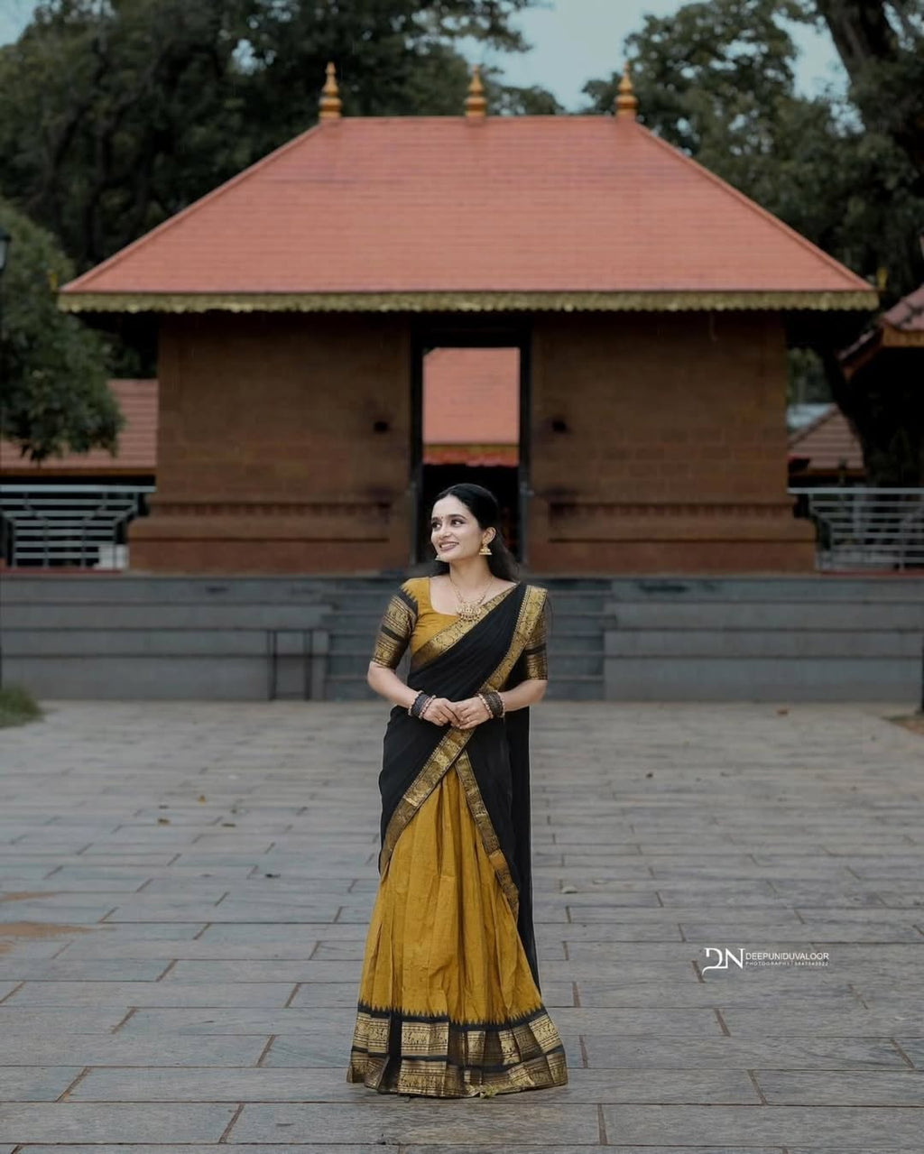 Elegant Kanjivaram Silk Zari Lehenga with Banarasi Dupatta Set