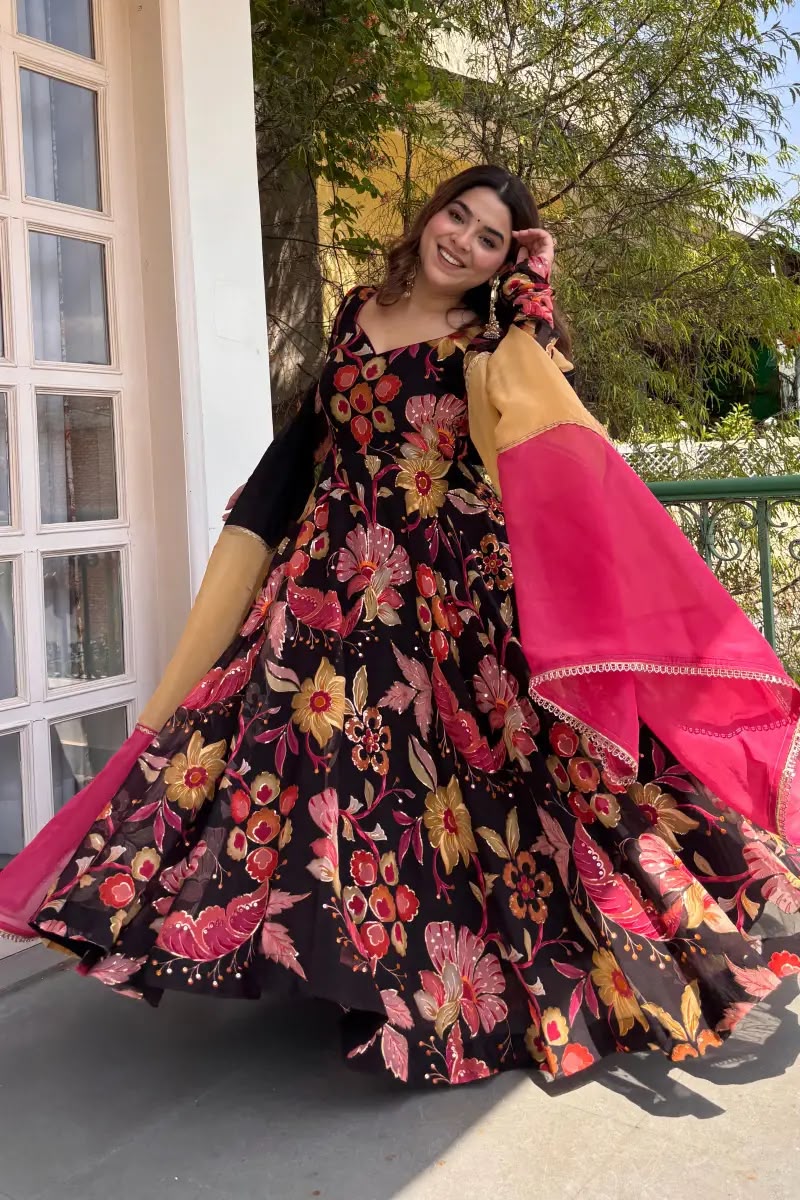 Tabby Organza 7M Flair Anarkali Set with Digital Print & Lace Dupatta