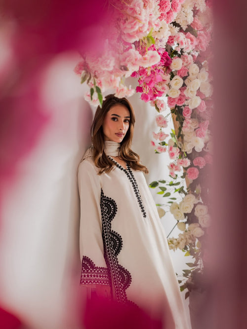 Biscuit Slub Oversize Top Set with Thread Work & Digital Print Dupatta