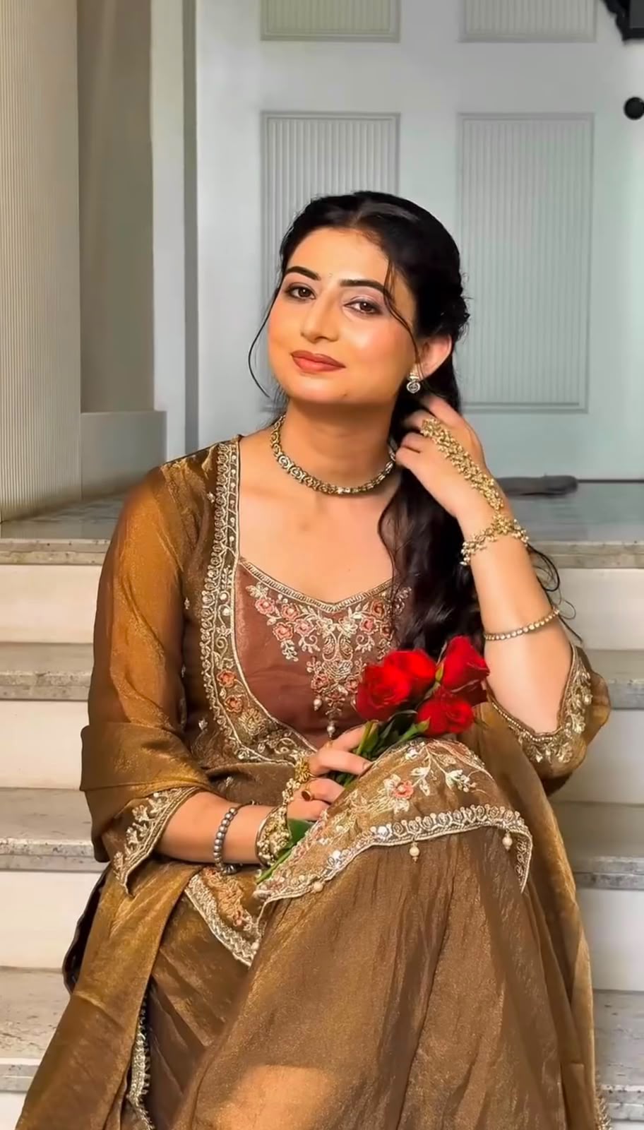 Shimmer 3-Piece Suit with Thread & Sequin Work and Lace Border Dupatta