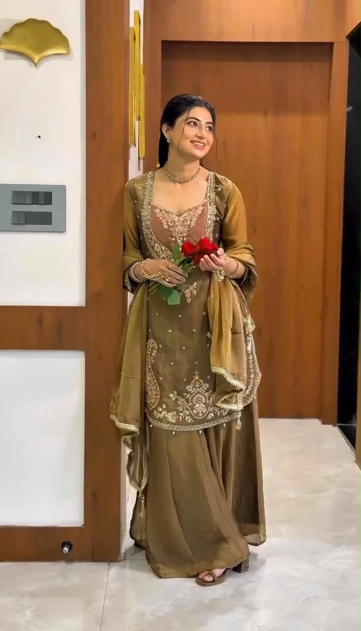 Shimmer 3-Piece Suit with Thread & Sequin Work and Lace Border Dupatta