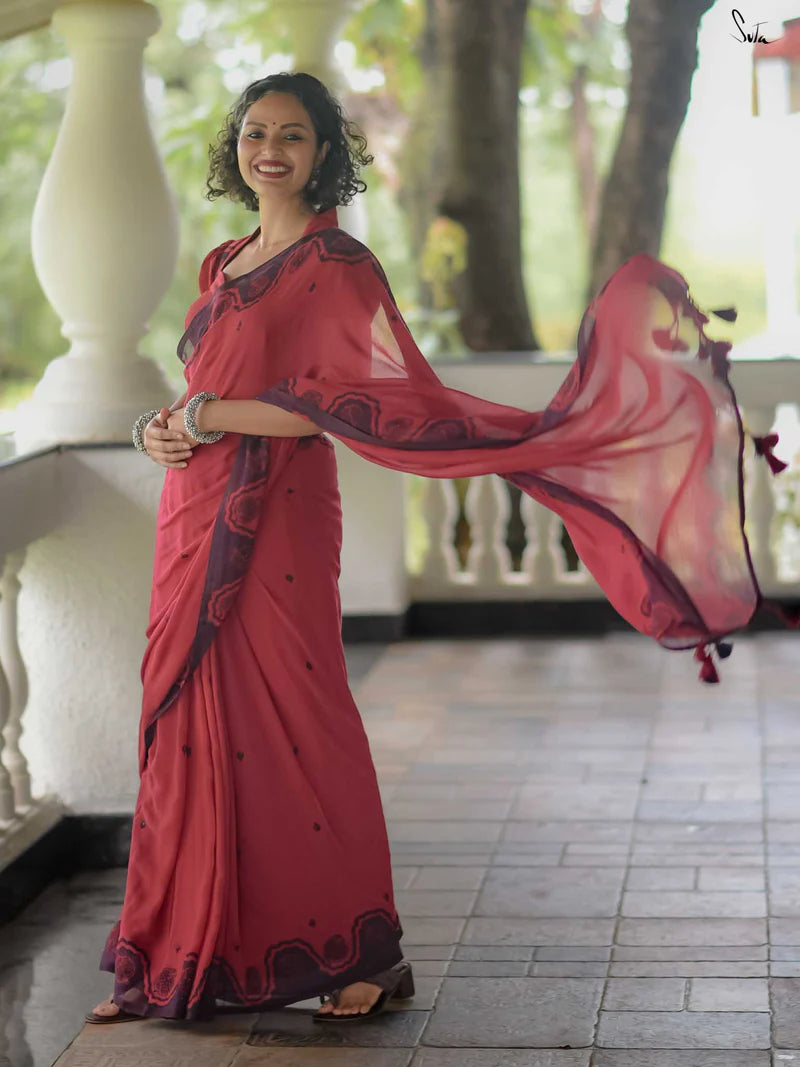 Elegant Bloom Premium Linen Cotton Digital Printed Saree with Matching Blouse