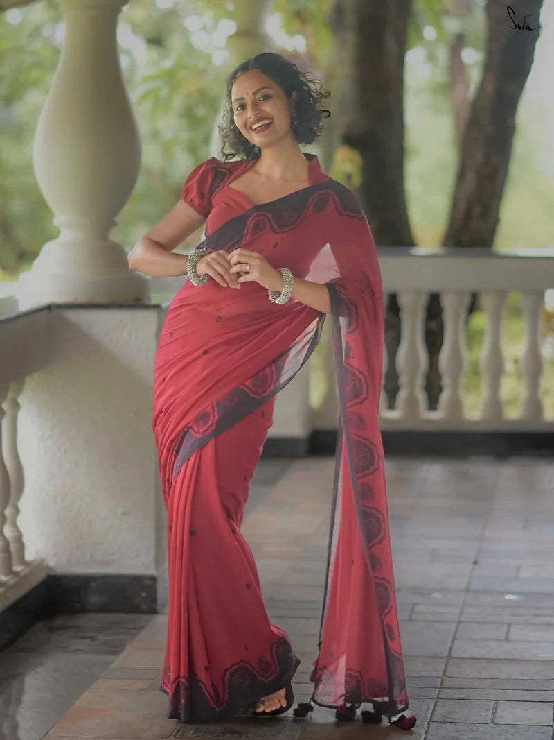 Elegant Bloom Premium Linen Cotton Digital Printed Saree with Matching Blouse