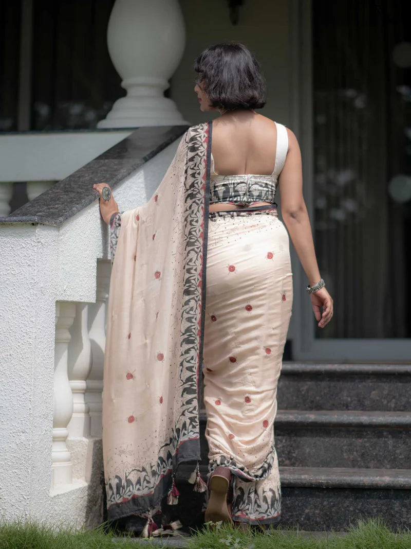 Timeless Grace Elegant Linen Cotton Digital Printed Saree with Matching Blouse
