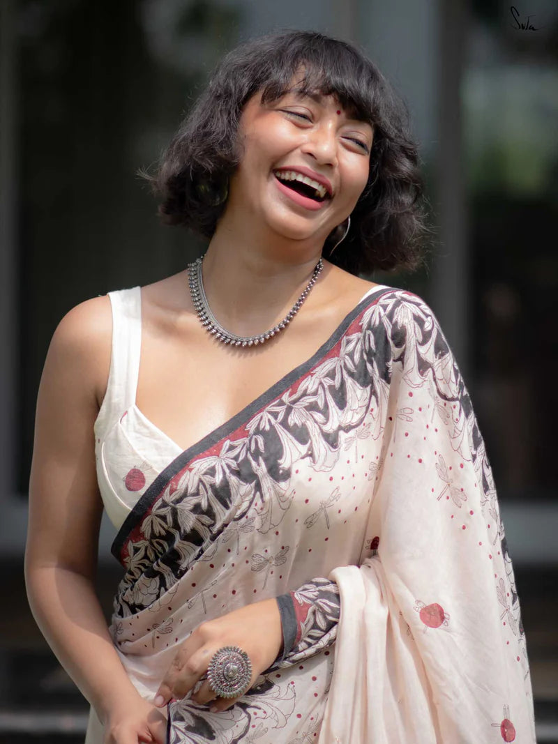 Timeless Grace Elegant Linen Cotton Digital Printed Saree with Matching Blouse
