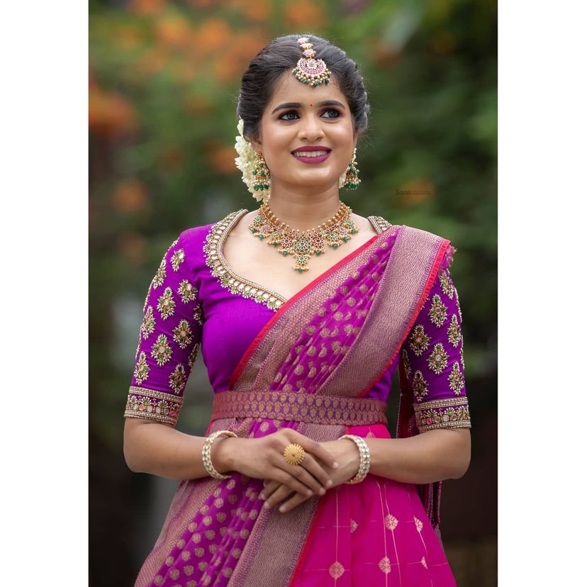 Premium Kanjivaram Zari Lehenga with Banarasi Silk Dupatta Set