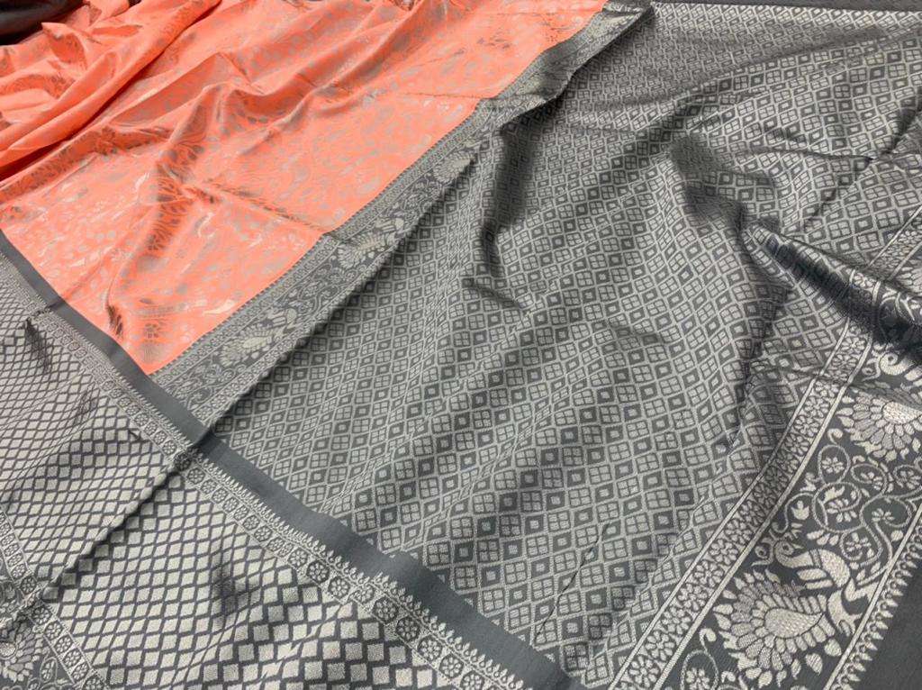 Soft Lichi Silk Jacquard Work Saree with Rich Pallu and Exclusive Blouse Border