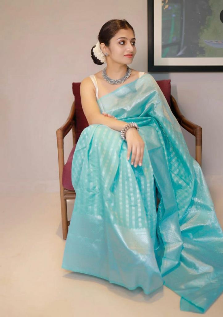 Soft Lichi Silk Saree with Rich Pallu & Jacquard Work