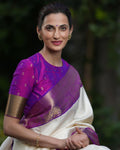 Elegant Lichi Silk Saree with Rich Pallu, Jacquard Weave & Exclusive Border Blouse