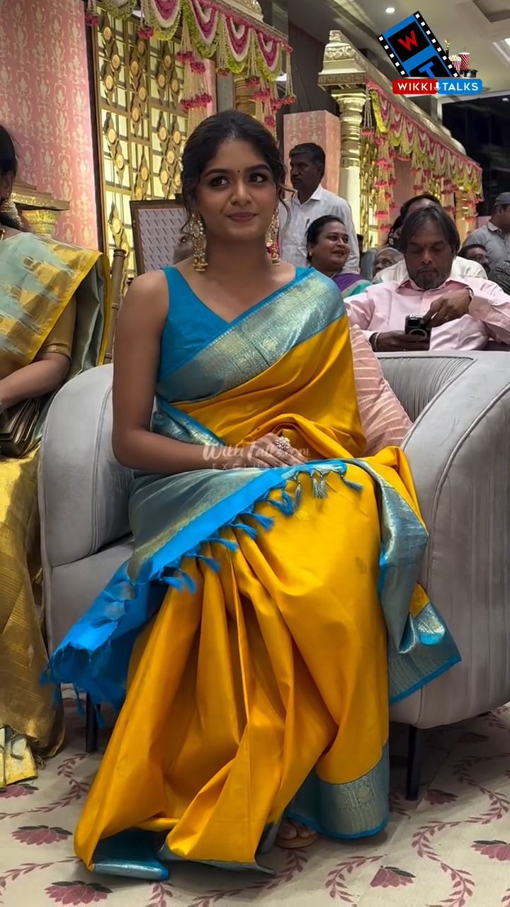 Soft Lichi Silk Saree with Ornate Jacquard Weave, Rich Pallu & Exclusive Border Blouse