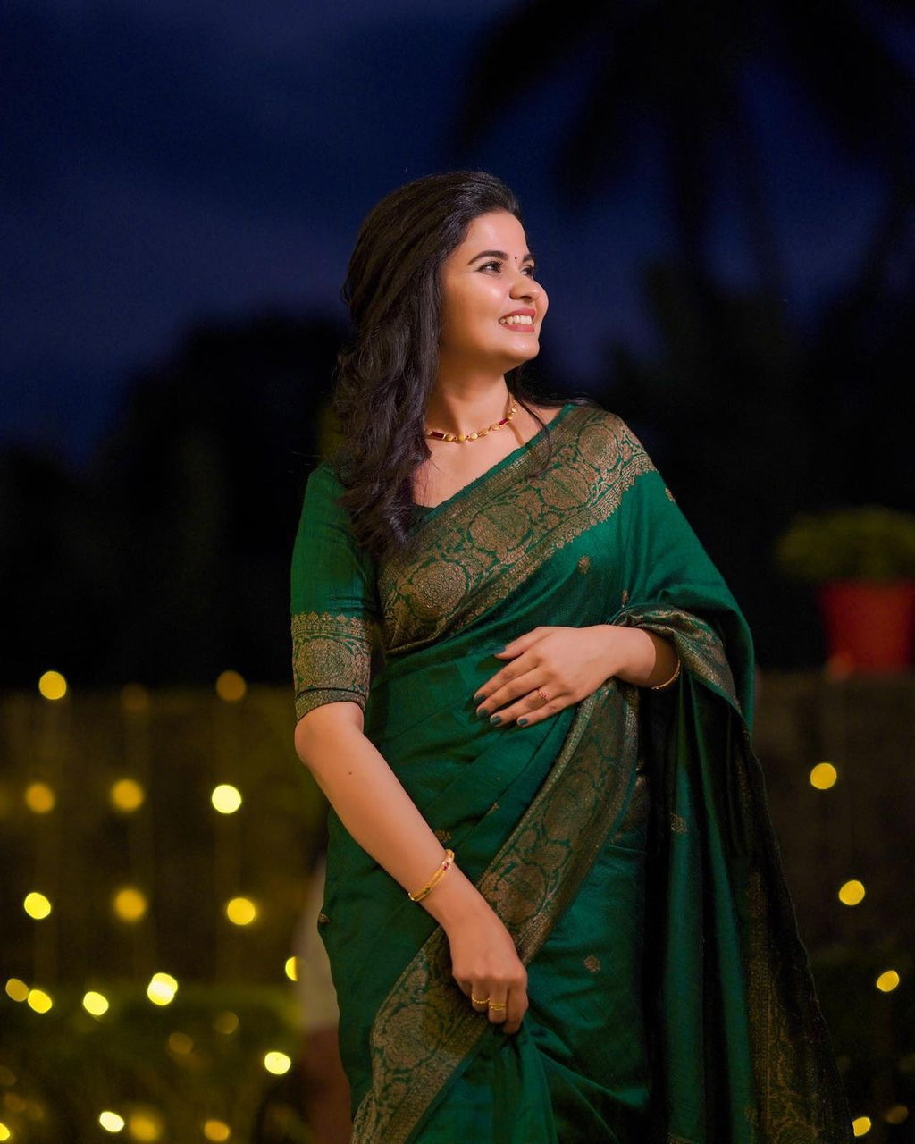 Charming Soft Lichi Silk Saree with Heavy Zhalar &amp; Jacquard Work