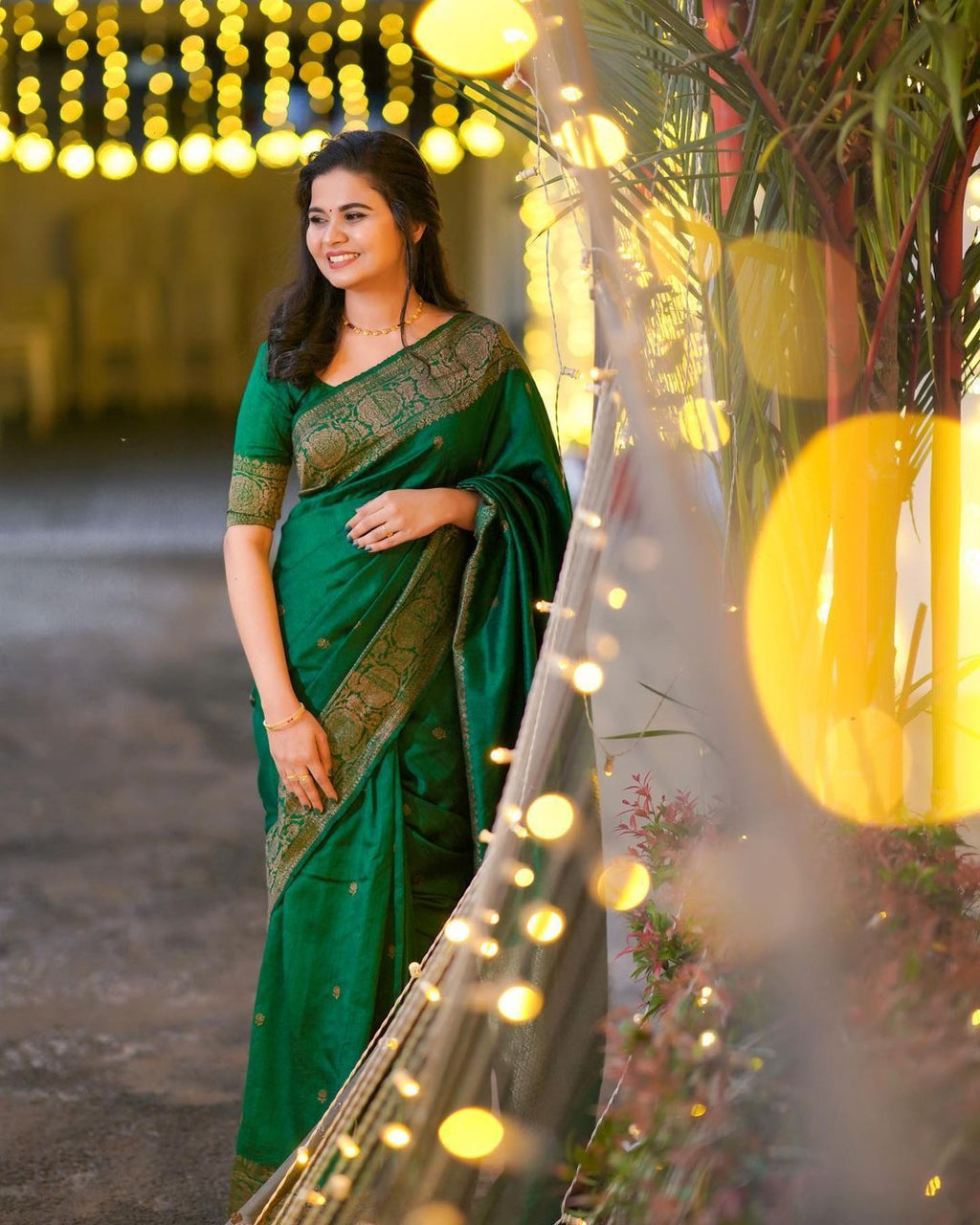 Charming Soft Lichi Silk Saree with Heavy Zhalar &amp; Jacquard Work