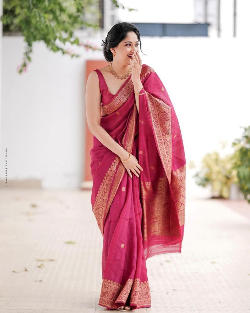Elegant Soft Lichi Silk Saree with Heavy Zhalar &amp; Jacquard Work