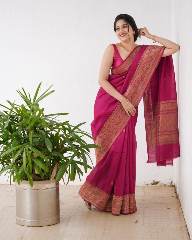 Elegant Soft Lichi Silk Saree with Heavy Zhalar &amp; Jacquard Work
