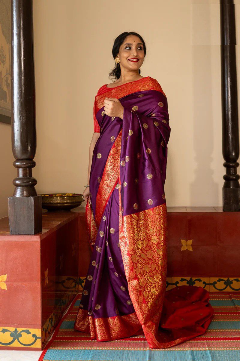 Elegant Soft Lichi Silk Saree with All-Over Jacquard Work & Rich Pallu