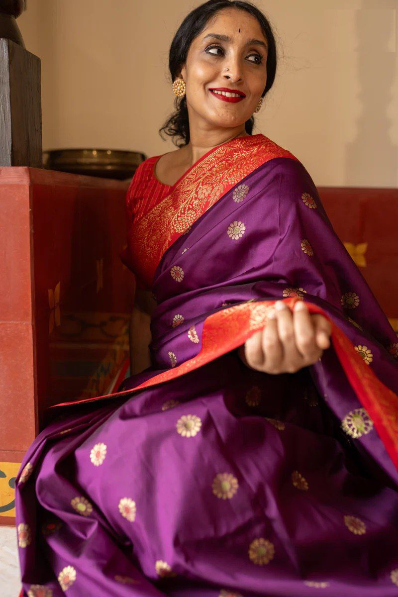 Elegant Soft Lichi Silk Saree with All-Over Jacquard Work & Rich Pallu