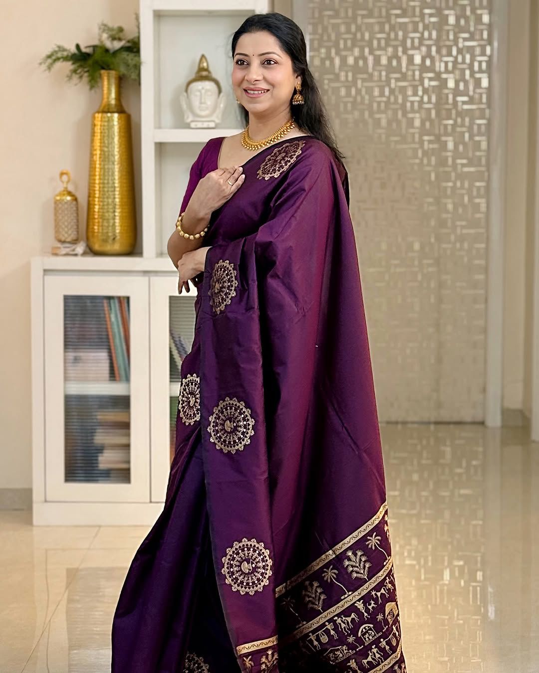 Charming Soft Lichi Silk Saree with Rich Pallu &amp; Jacquard Work