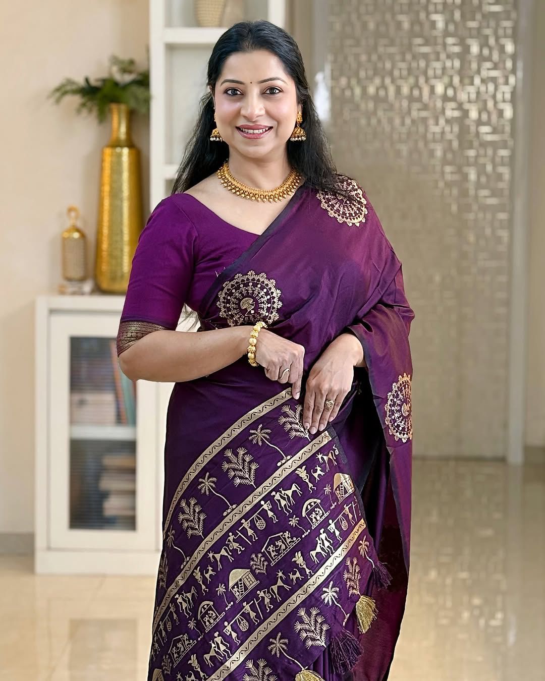Charming Soft Lichi Silk Saree with Rich Pallu &amp; Jacquard Work