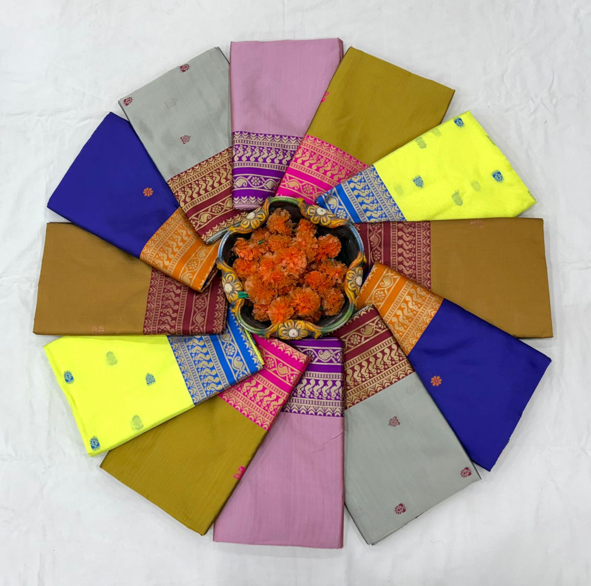 Exclusive Soft Lichi Silk Saree with Rich Jacquard Weave & Elegant Pallu