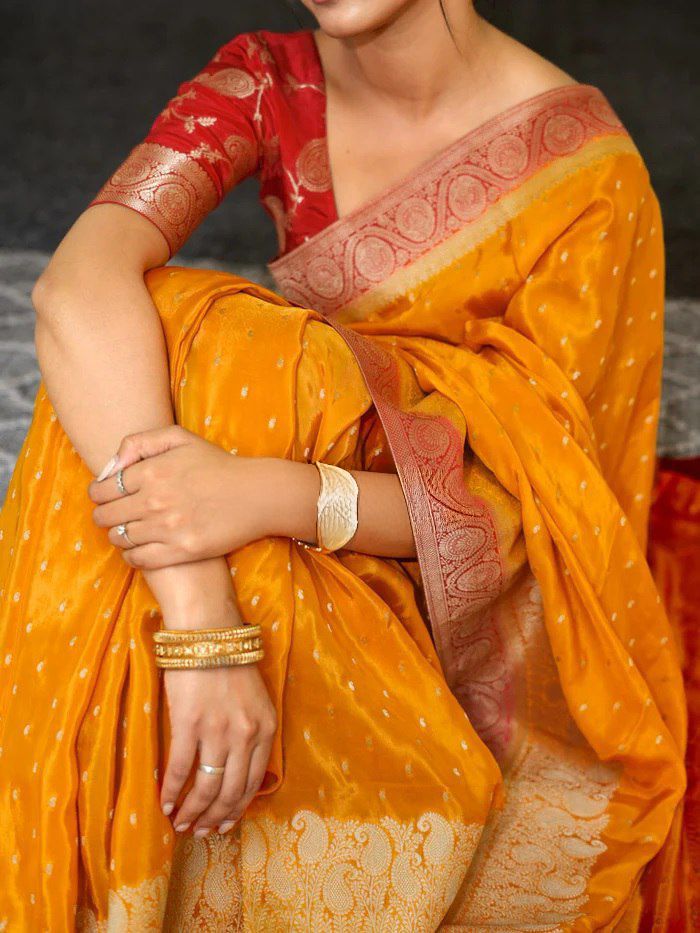 Regal Soft Lichi Silk Saree with Artistic Jacquard Work & Rich Pallu