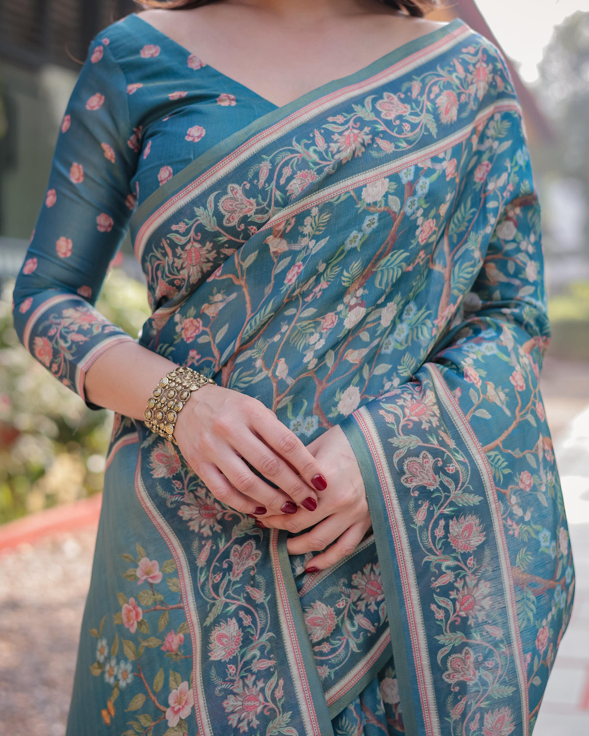 Floral Rich Pallu Linen Cotton Saree with Zahlar Tussle