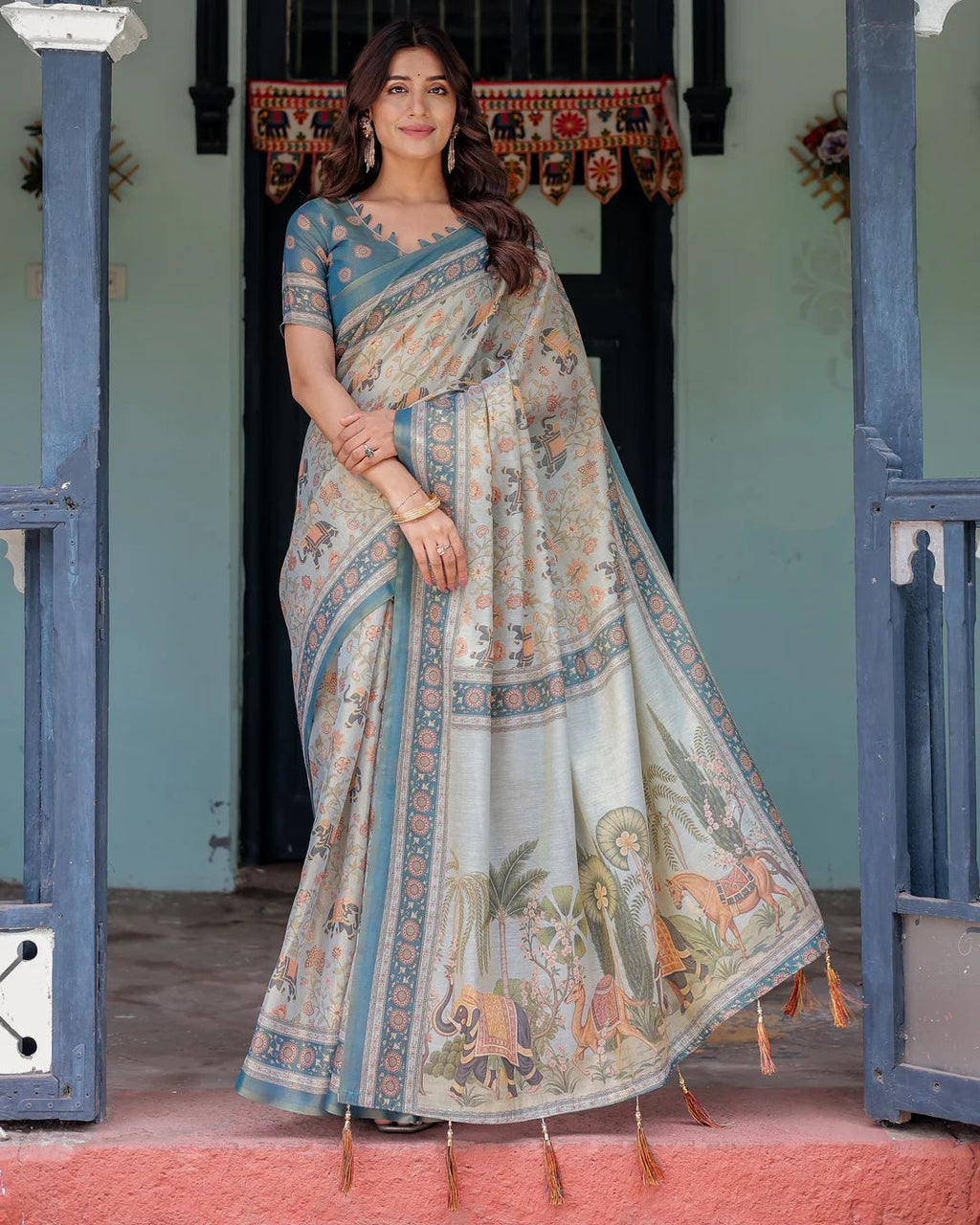 Floral & Animal Rich Pallu Linen Cotton Saree with Zahlar Tussle