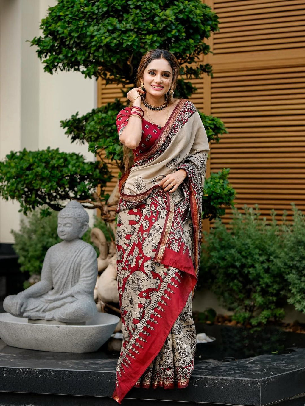 Elephant & Duck Linen Cotton Digital Printed Saree