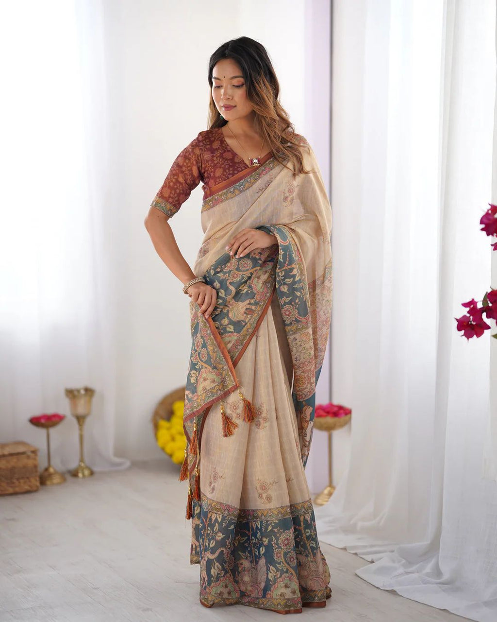 Floral & Animal Print Linen Cotton Saree with Zahlar Tussle