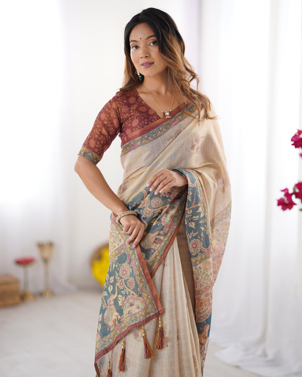 Floral & Animal Print Linen Cotton Saree with Zahlar Tussle