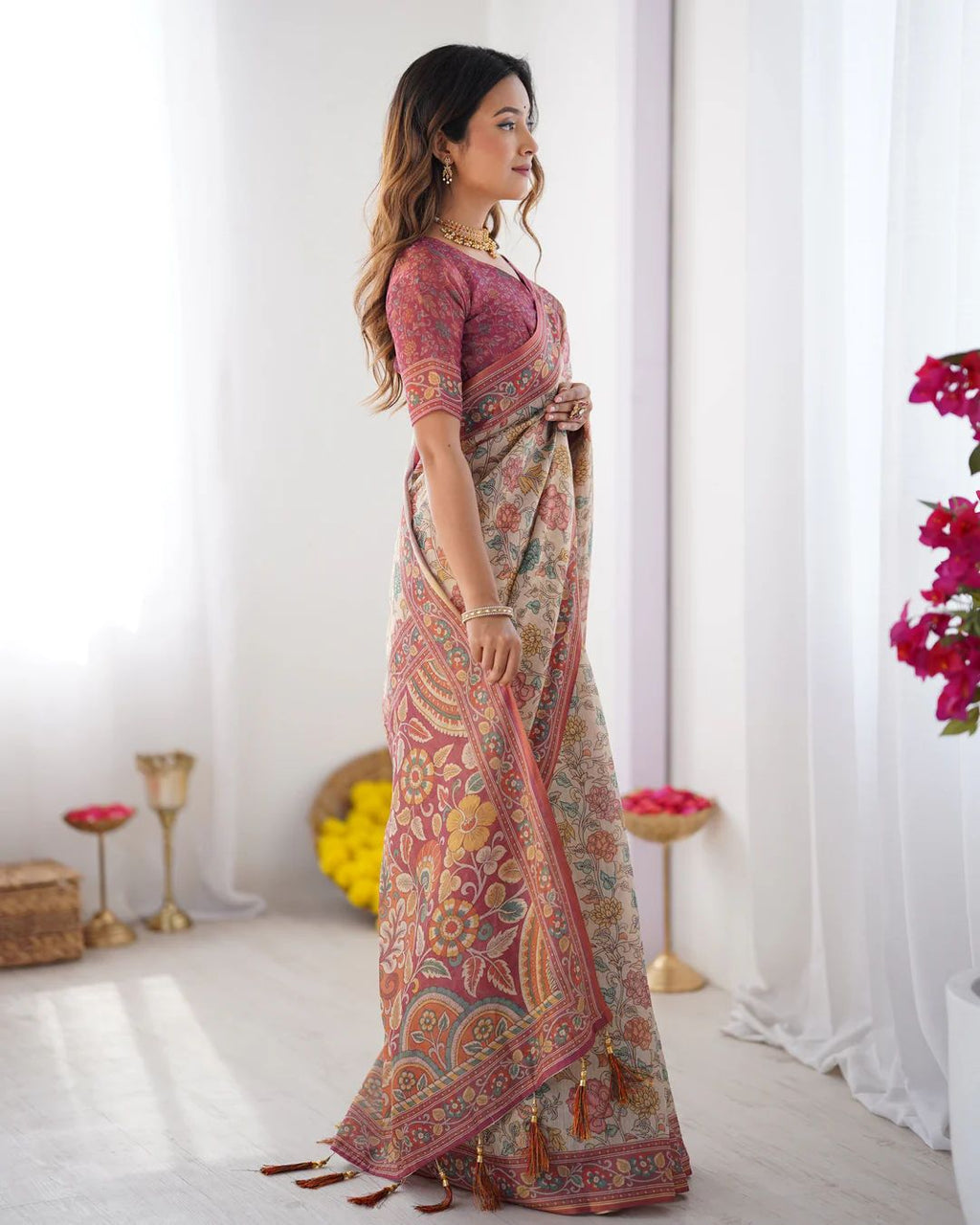 Premium Floral Linen Cotton Saree with Zahlar Tussle