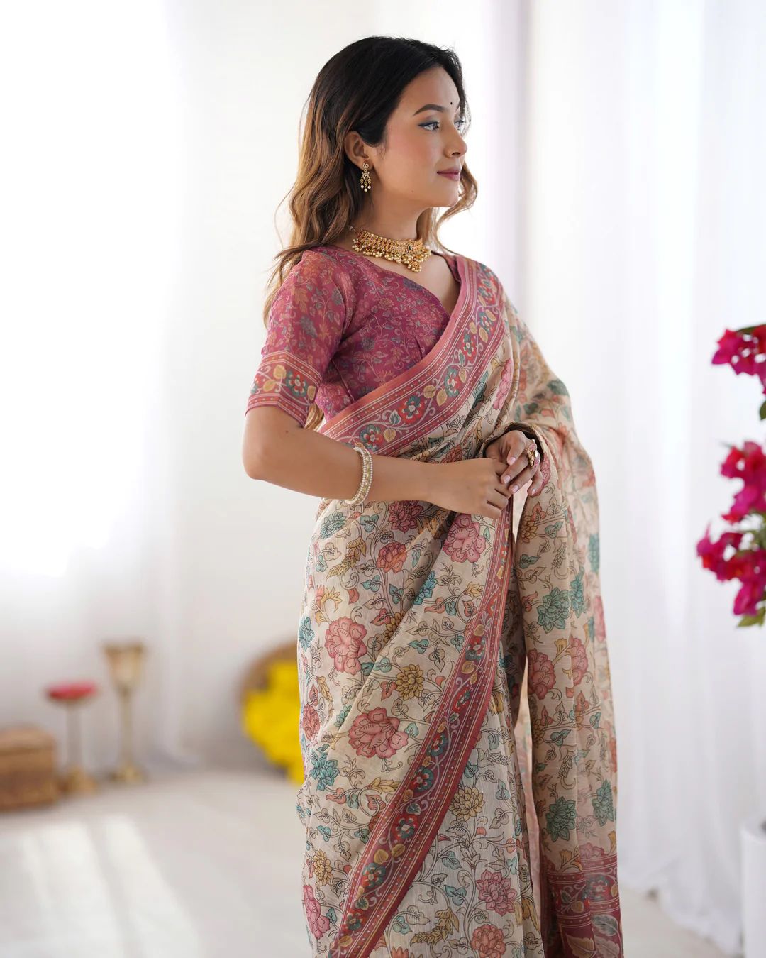 Premium Floral Linen Cotton Saree with Zahlar Tussle