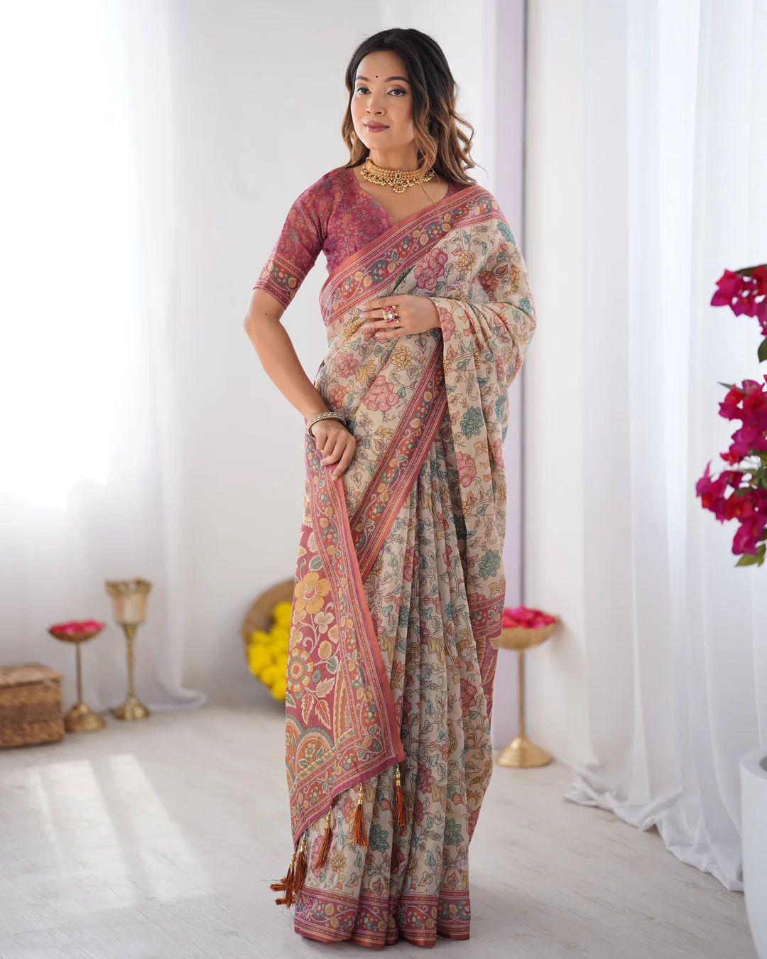 Premium Floral Linen Cotton Saree with Zahlar Tussle