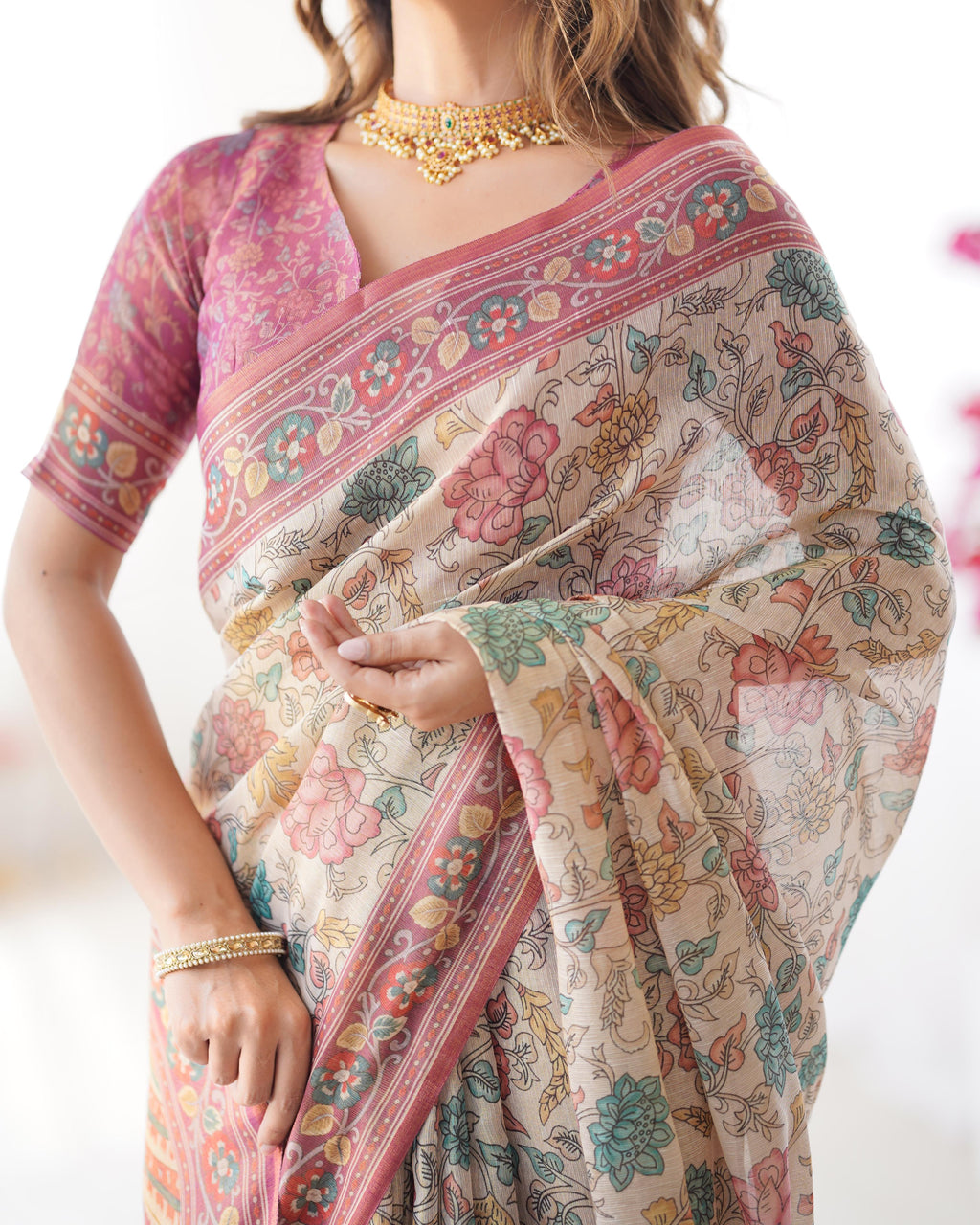 Premium Floral Linen Cotton Saree with Zahlar Tussle