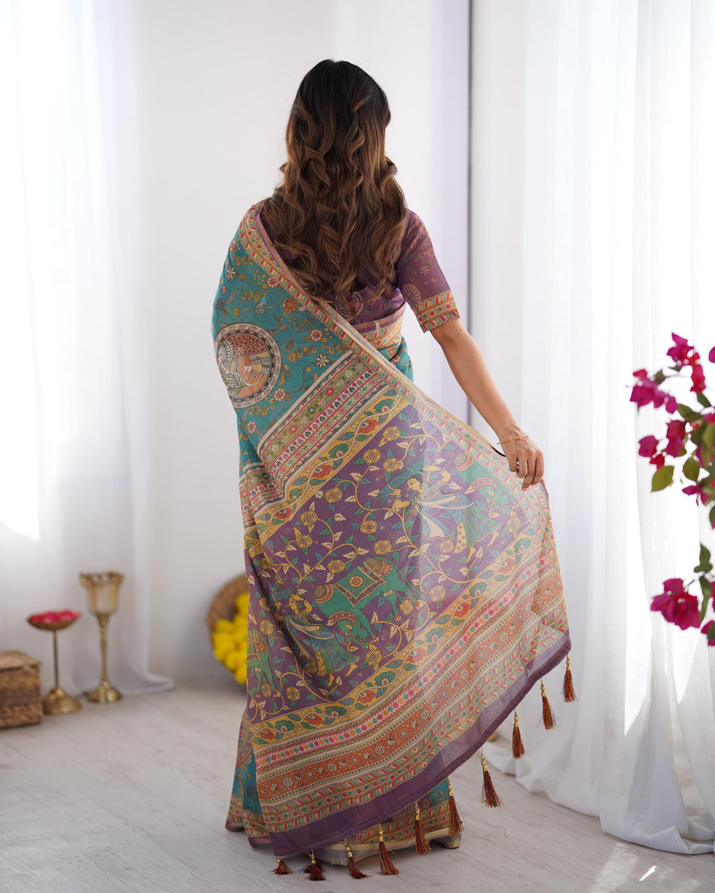 Elegant Floral Linen Cotton Saree with Zahlar Tussle