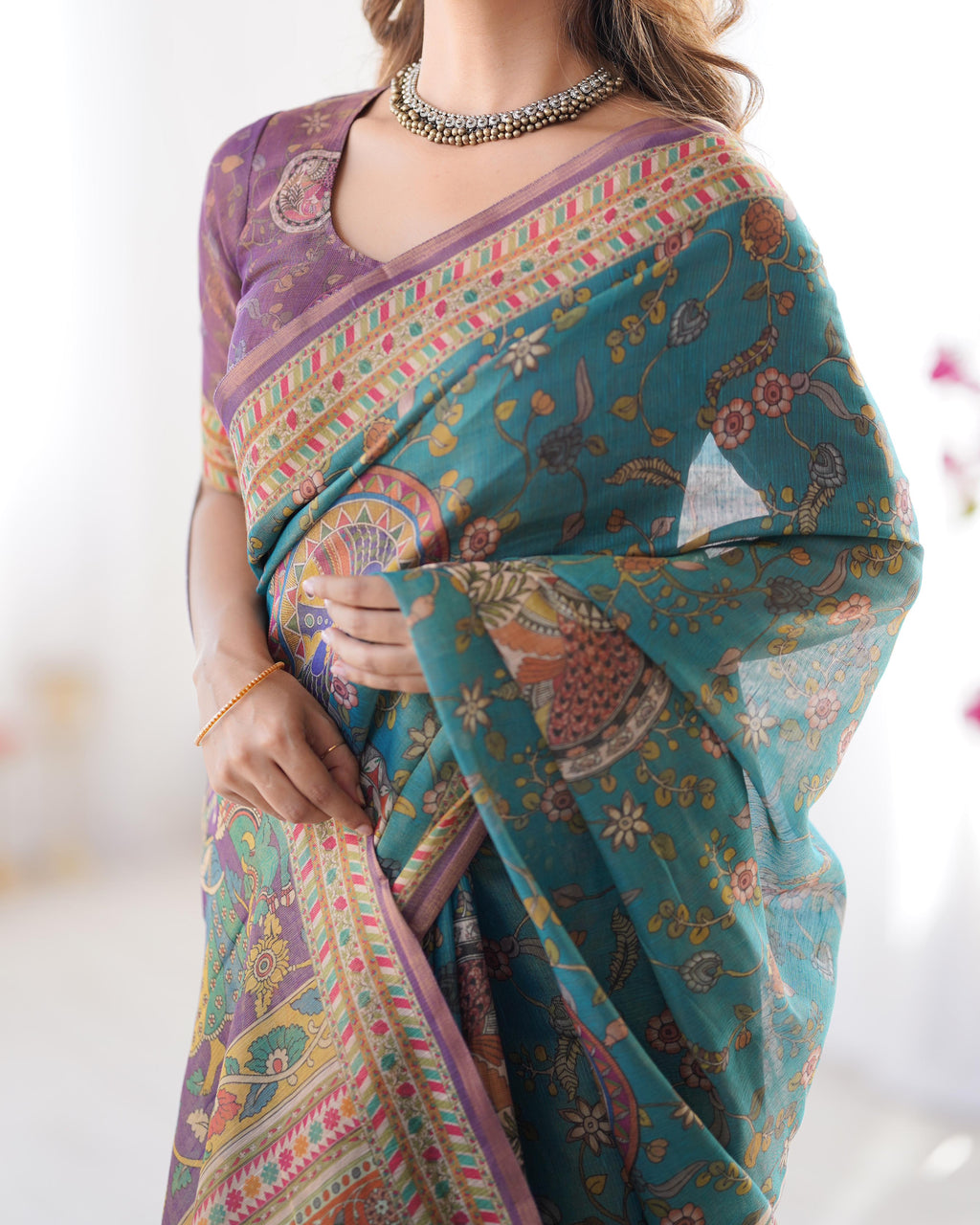 Elegant Floral Linen Cotton Saree with Zahlar Tussle