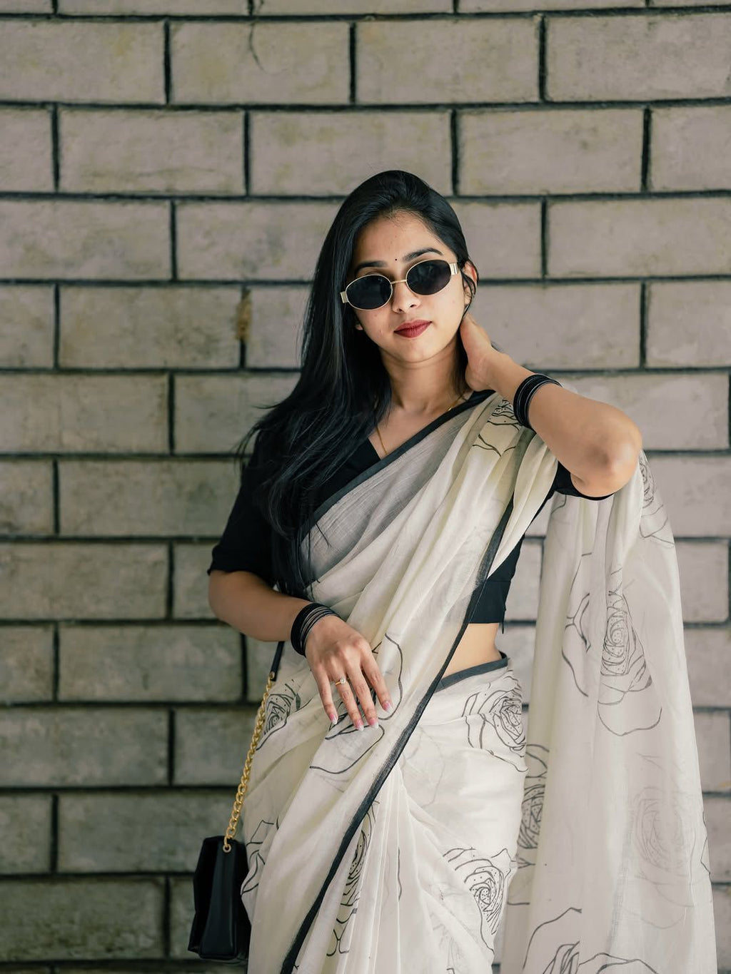 Floral Linen Cotton Digital Printed Saree