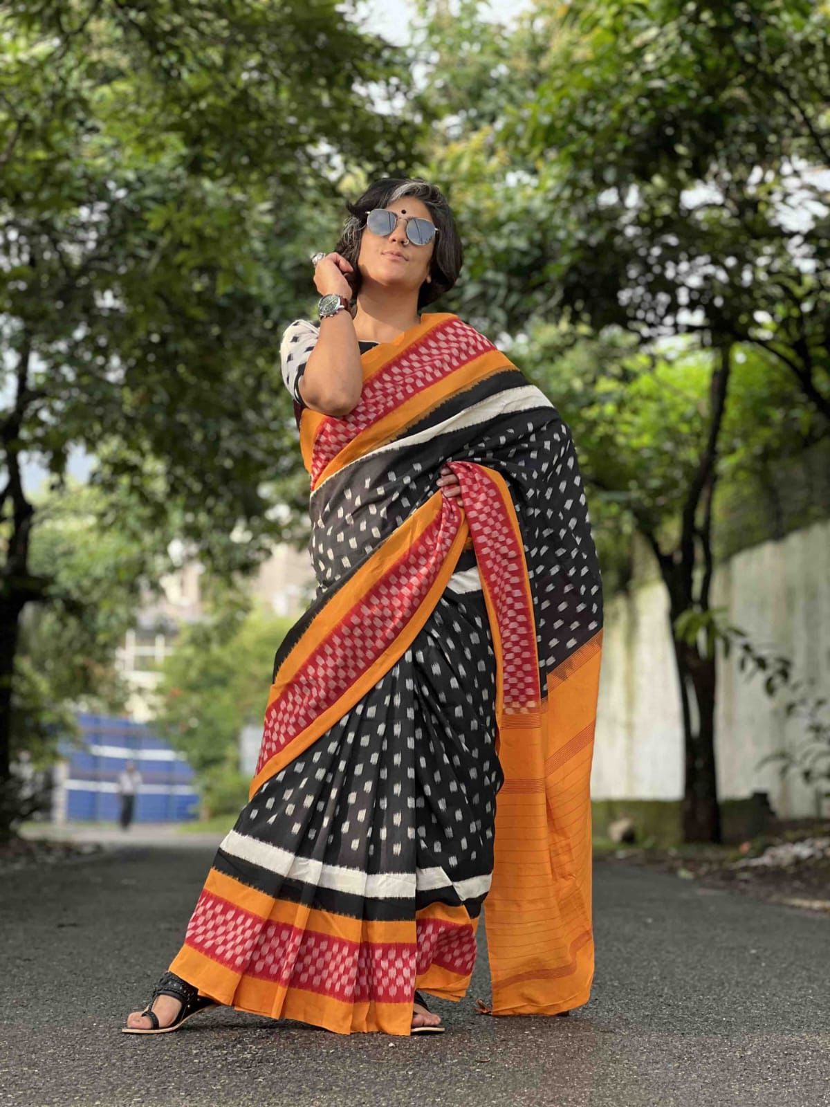 Plus Symbol Linen Cotton Saree with Zahlar Tussle