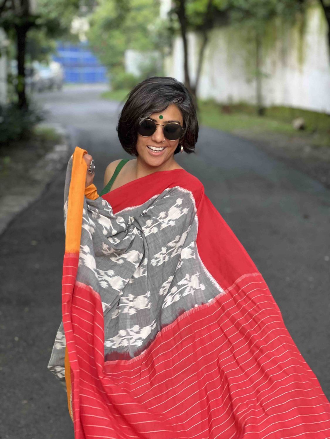 Lucky Leaf Charm Linen Cotton Digital Printed Saree with Elegant Leaf Motifs, Matching Blouse & Zahlar Tussle