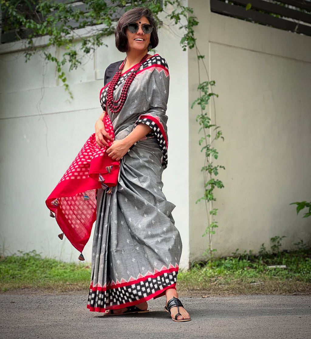 Lucky Leaf Charm Linen Cotton Digital Printed Saree with Elegant Leaf Motifs, Matching Blouse & Zahlar Tussle