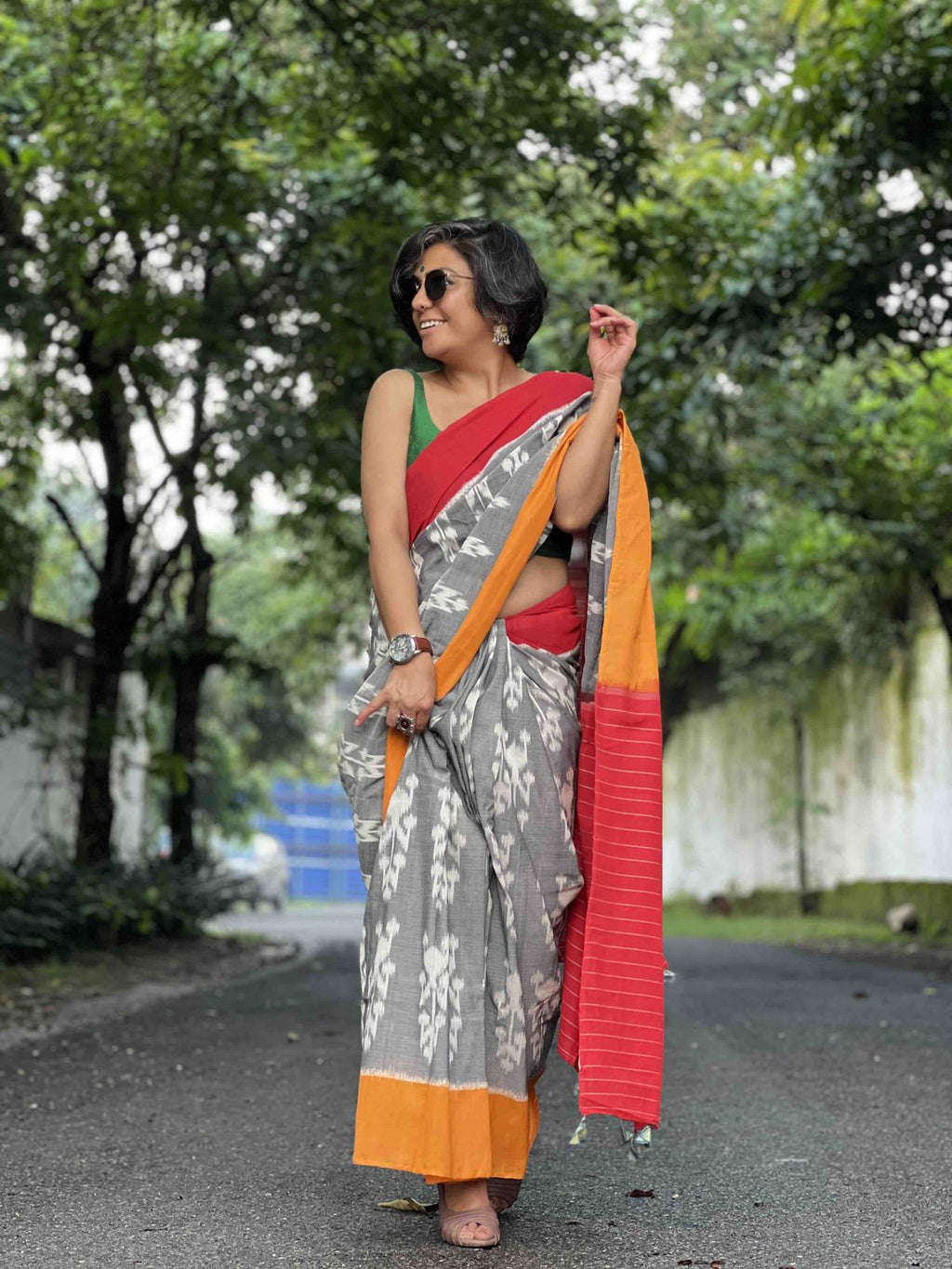 Lucky Leaf Charm Linen Cotton Digital Printed Saree with Elegant Leaf Motifs, Matching Blouse & Zahlar Tussle
