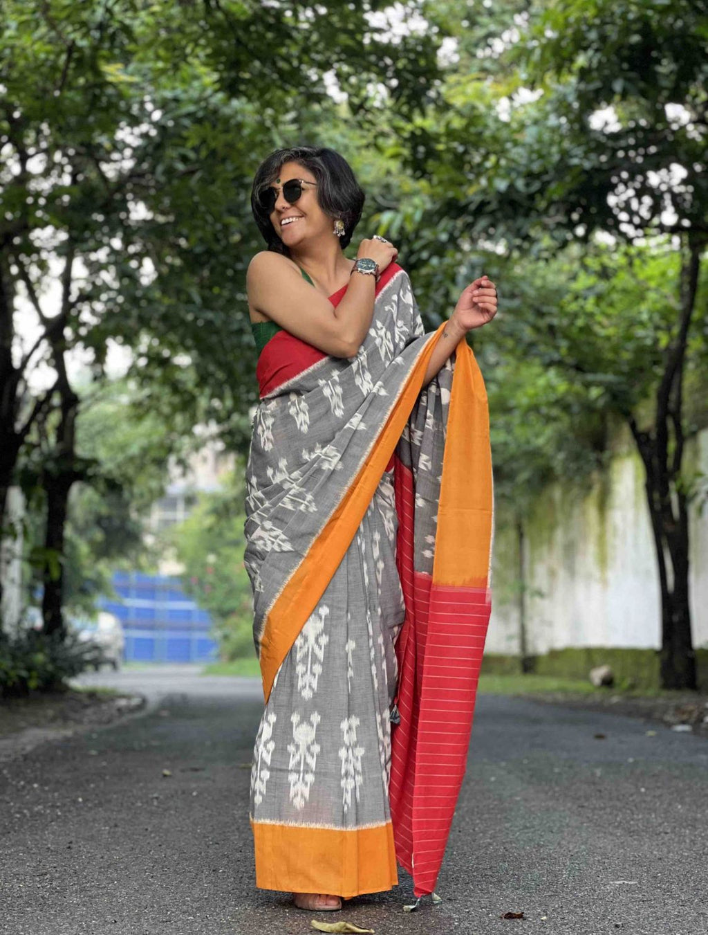 Lucky Leaf Charm Linen Cotton Digital Printed Saree with Elegant Leaf Motifs, Matching Blouse & Zahlar Tussle
