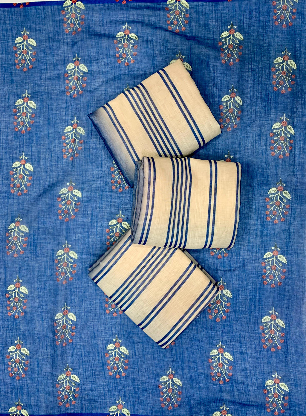 Shedding Bloom Elegant Linen Cotton Digital Printed Saree with Butta Print Blouse