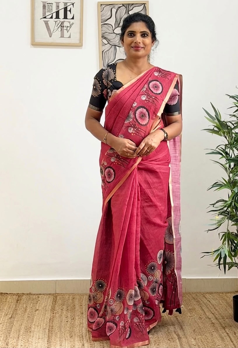 Golden Bloom Royale Linen Cotton Saree with Gold Zari Weaving Patti & Elegant Digital Print