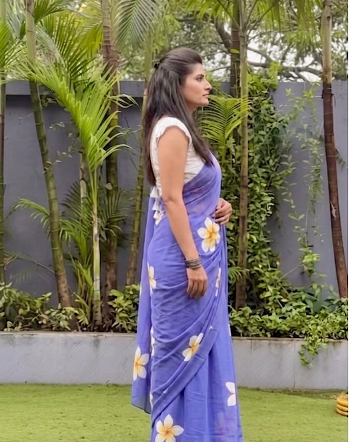 Floral Elegance Premium Linen Cotton Digital Printed Saree with Satin Banglory Blouse
