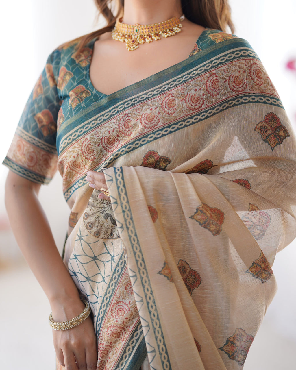 Equestrian Elegance Horse & Scenic Digital Printed Linen Cotton Saree with Matching Blouse & Zahlar Tussle