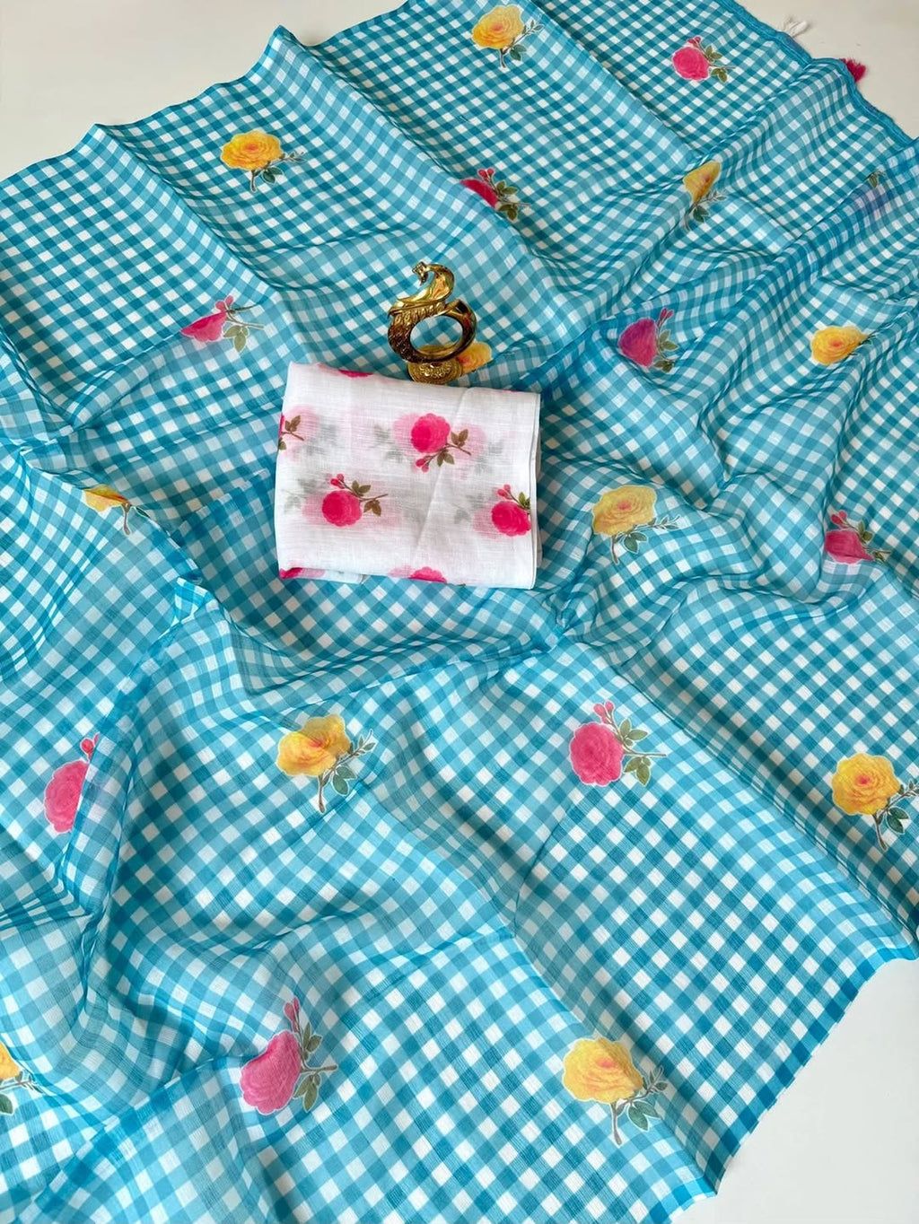 Classic Checkered Charm Linen Cotton Digital Printed Saree with Floral Printed Blouse