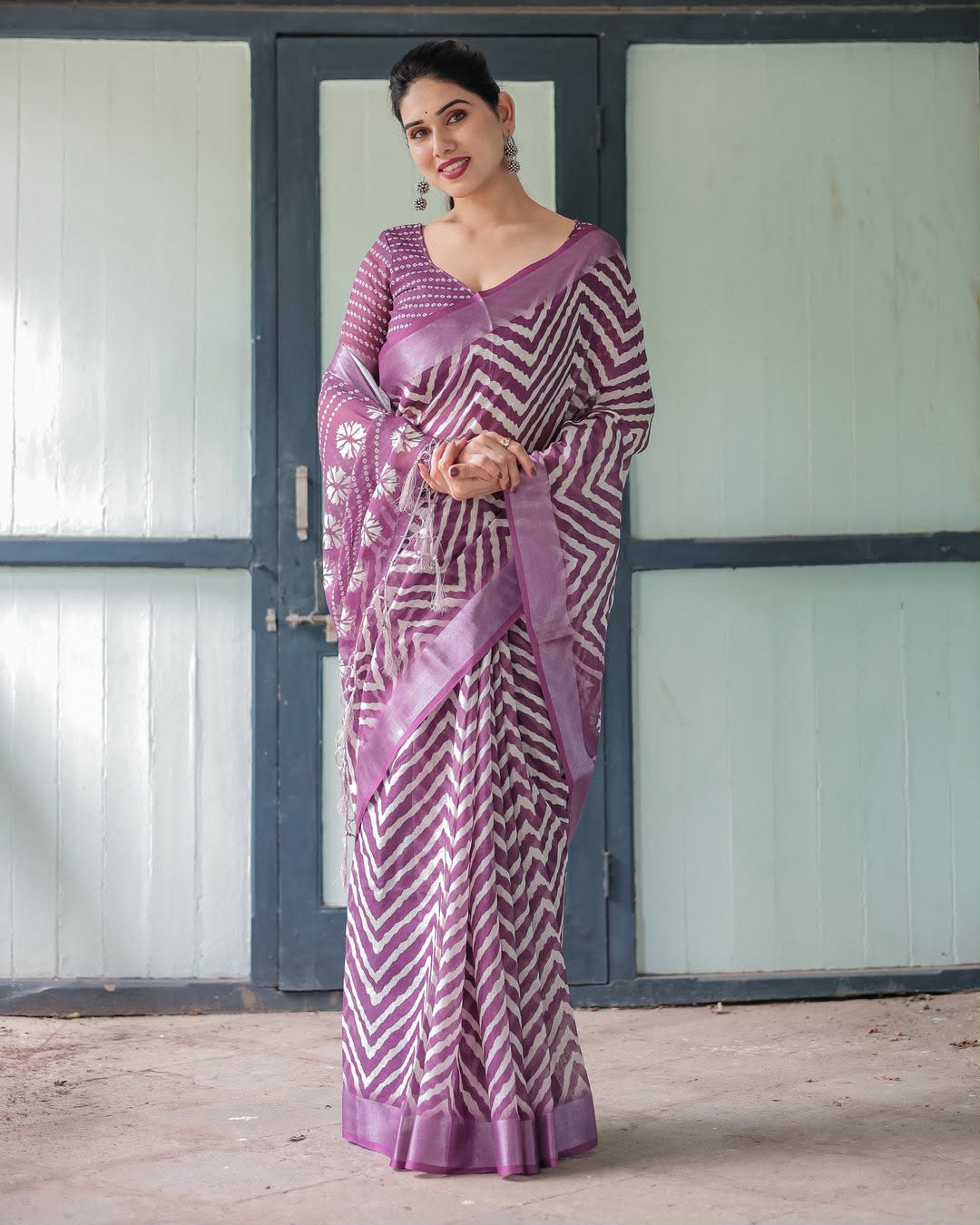 Purple Zahlar Majesty Silver Patta Weaving Linen Cotton Saree with Zigzag Digital Print & Matching Blouse
