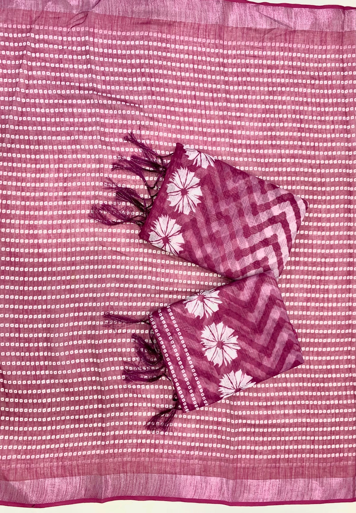 Purple Zahlar Majesty Silver Patta Weaving Linen Cotton Saree with Zigzag Digital Print & Matching Blouse