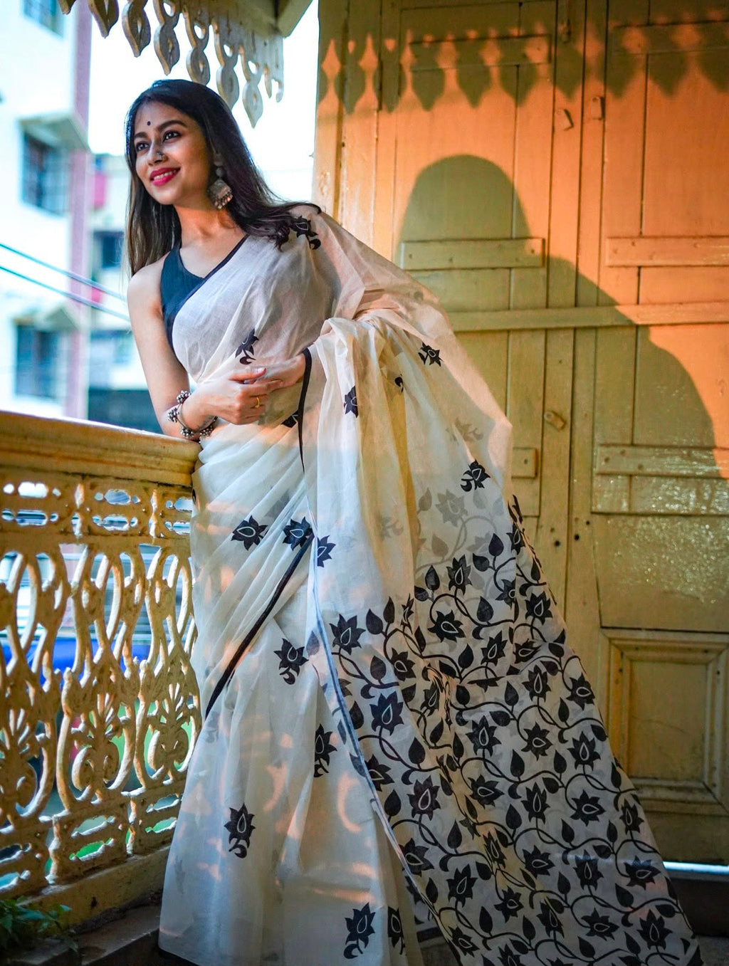 Zahlar Royale Elegant Linen Cotton Digital Printed Saree with Satin Banglory Blouse