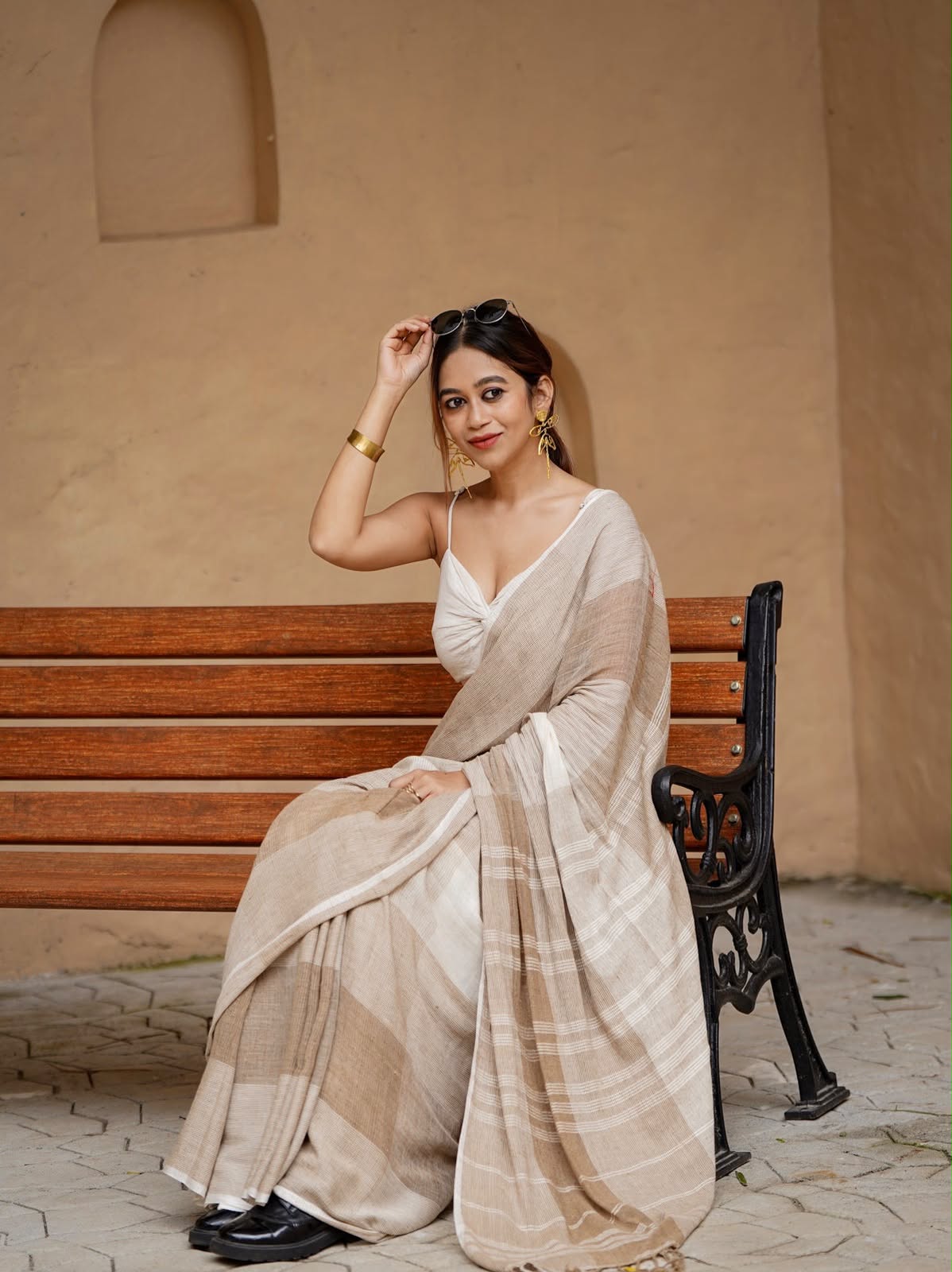 Royal Zahlar Bloom Premium Linen Cotton Digital Printed Saree with Satin Banglory Blouse